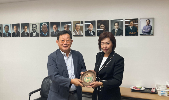 The MCISYP Vice Minister of the Kyrgyz Republic Visits ROK to Cooperate on a Traditional Crafts ODA Project 사진3