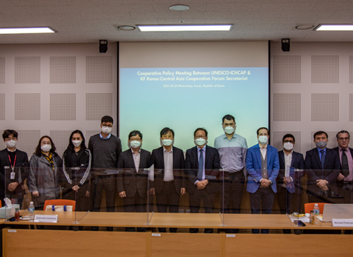Cooperative Policy Meeting between UNESCO-ICHCAP and KF Korea-Central Asia Cooperation Forum Secretariat held on 24 March in Jeonju 사진