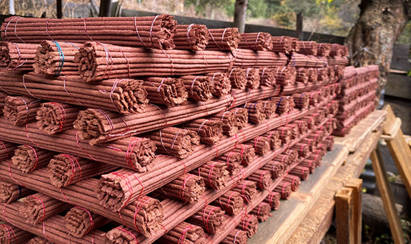 Poe (Incense sticks) Production in Bhutan 사진3