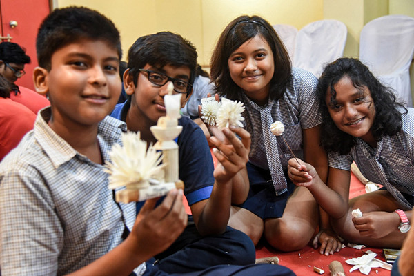Sholapith, Reviving a Fine Craft Tradition in India 사진1