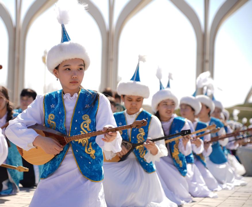 Kazakhstan Marks National Dombra Day with More Than 100 Events Nationwide