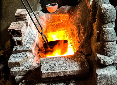 ICH as a Metaphysical Product: The Case of Wualai Silversmith Village in Thailand 사진