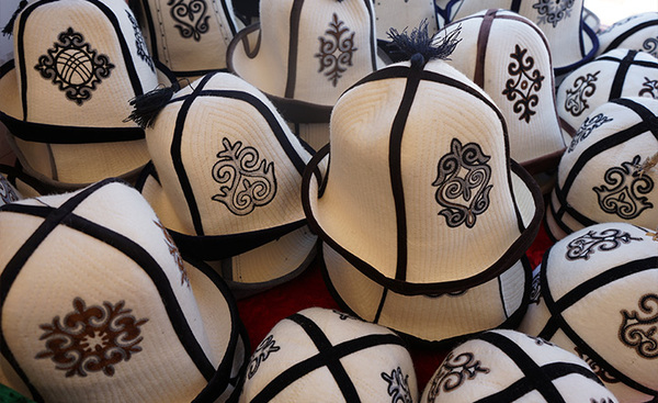 Ak-kalpak Craftsmanship, Traditional Knowledge and Skills in Making and Wearing Kyrgyz Men’s Headwear 사진