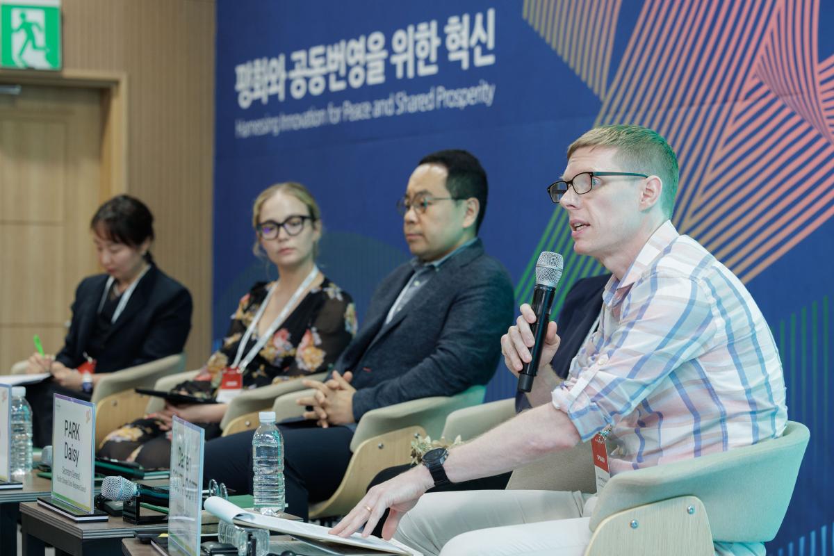 제20회 제주포럼 동시세션 '무형유산 연행을 통한 기후 회복력 증진과 여성의 역할' 개최 사진6