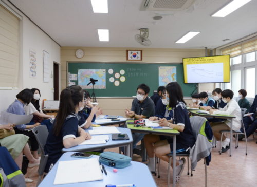 교실에서 꿈꾸는 오래된 미래 사진