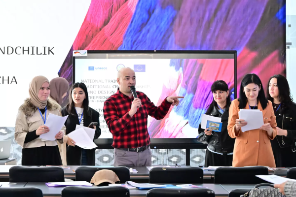 유네스코, 우즈벡 무형유산 공예 디자인 및 기업가 정신 훈련 워크숍 실시 사진4