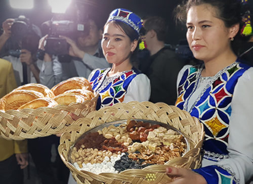 우즈베키스탄 제1회 국제박쉬예술축제 개최 사진
