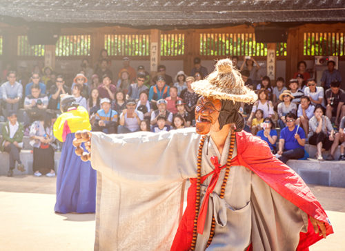 한국의 탈춤: 신명나는 민족종합예술 사진